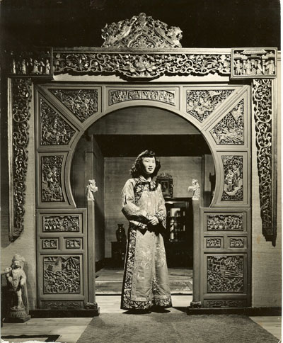 June-Kwei-1944-full-shot-400x484